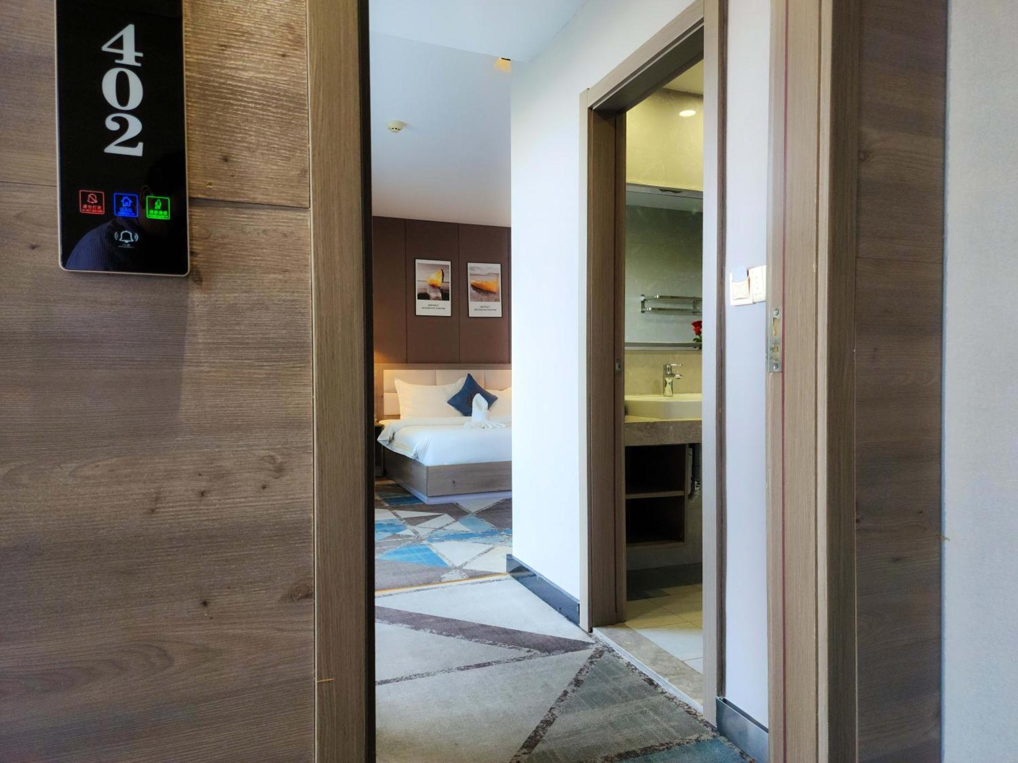 889 Boutique Hotel بنوم بنه المظهر الخارجي الصورة