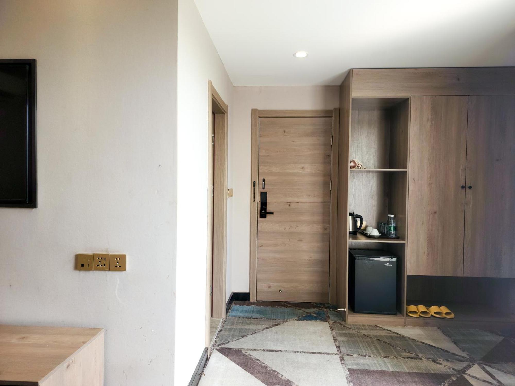 889 Boutique Hotel بنوم بنه المظهر الخارجي الصورة