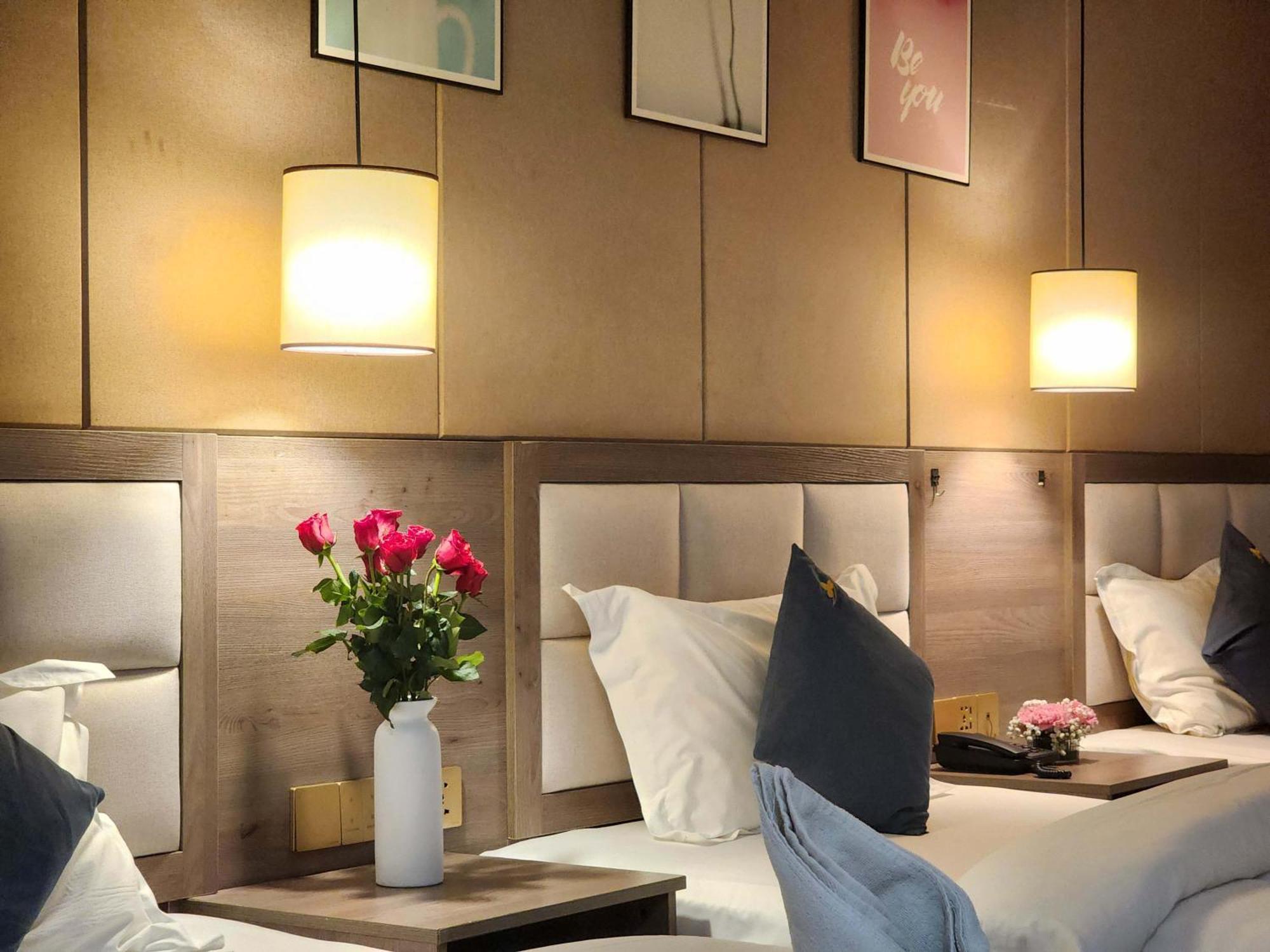 889 Boutique Hotel بنوم بنه المظهر الخارجي الصورة