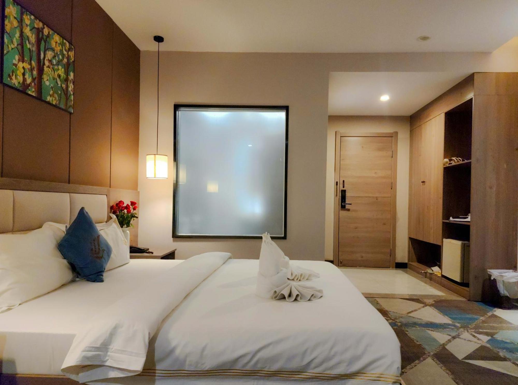889 Boutique Hotel بنوم بنه المظهر الخارجي الصورة